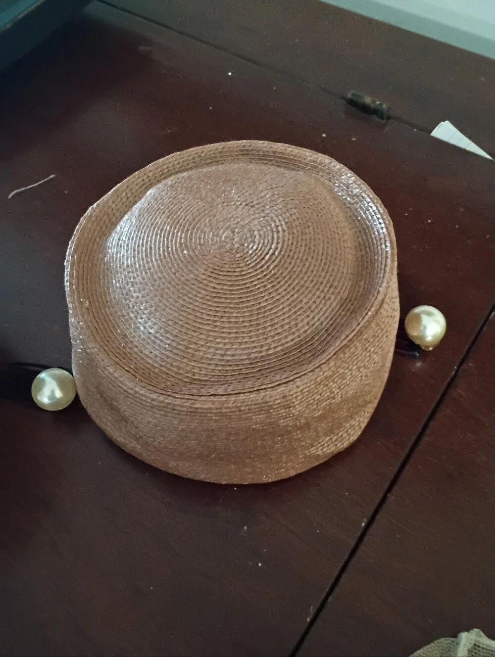 Vintage Suzy Woven Straw Pillbox Hat W Pearls W Combs- Brown